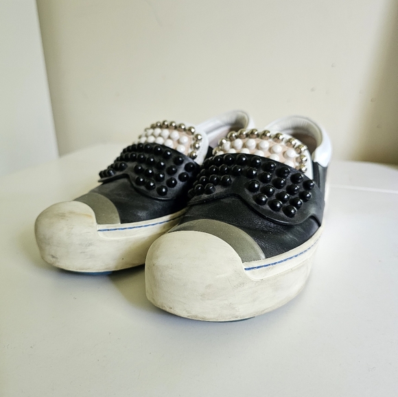 Fendi Black/White Leather Studded Karl Lover Slip On Sneakers. Size 35 - Picture 10 of 16